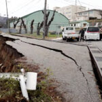Terremoto de 7,6 atinge a região central do Japão; risco de grande tsunami é afastado