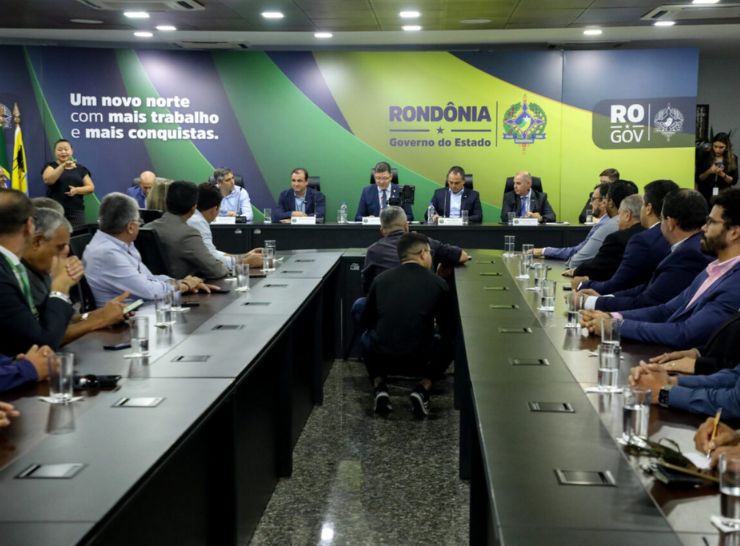 Governo de RO anuncia investimentos na estrutura energética do Estado